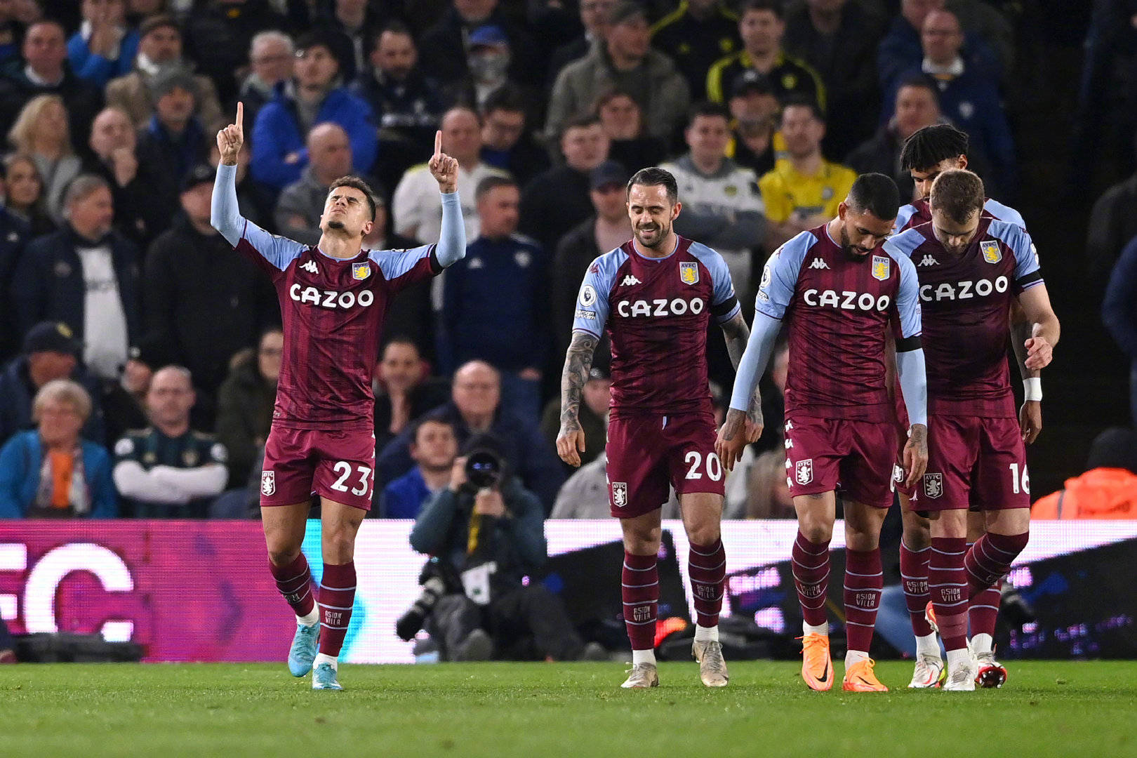 瓦刀：巴萨这样的球队不该丢球过多，希望拉菲继续追逐金球.